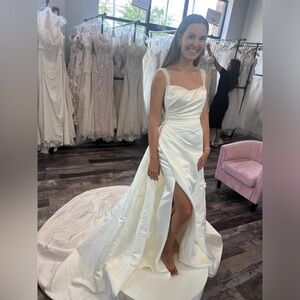 Enzoani wedding dress